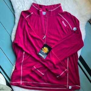 Regatta Great Outdoors new with tag, magenta pink color women’s pullover